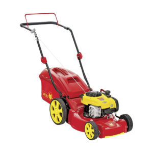 השכרת מכסחת דשא נוסעת – גיזום נוח ומהיר! הליכה או ישיבה, לגינות גדולות ומגרשים. חיתוך אחיד, חיסכון מאמץ. הדרכה מלאה – התקשרו ל-050-404-0895!