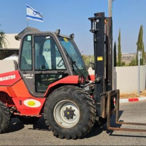 השכרת מלגזת שדה Manitou M-30 – 3 טון, 4×4, עבירות מעולה! העמסה ופריקה בשטח, בנייה, חקלאות. חזקה, בטוחה, הדרכה מלאה – התקשרו ל-050-404-0895!